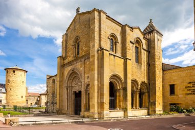 Charlieu Manastırı, bölümü Loire, Rhône-Alpes