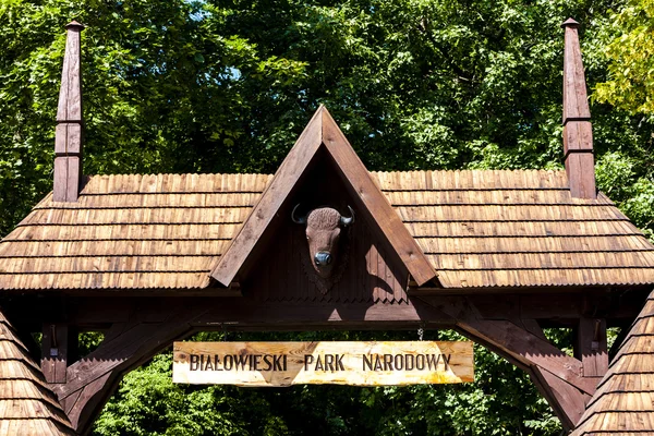 Puerta del parque nacional Bialowieski, Voivodato Podlaskie —  Fotos de Stock