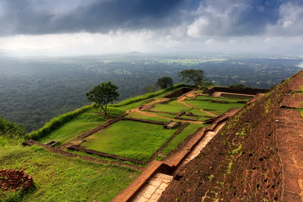 Skała fortecy Sigiriya — Zdjęcie stockowe