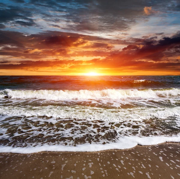 Sunset on sea — Stock Photo, Image