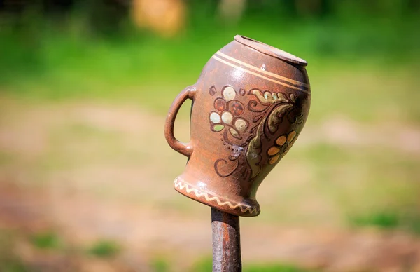 Traditionele Oekraïense klei pot — Stockfoto