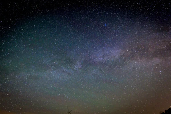 Galaxia Vía Láctea en el cielo cercano —  Fotos de Stock
