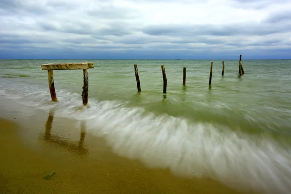 Вечерняя сцена на море — стоковое фото