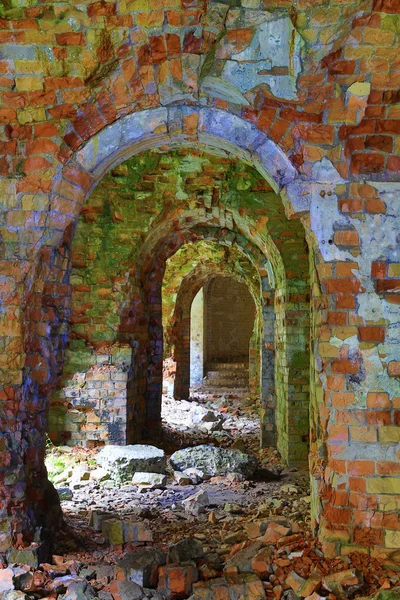 Ruinas del viejo fuerte abandonado — Foto de Stock