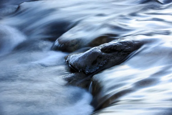 Spustit zimních potoka — Stock fotografie