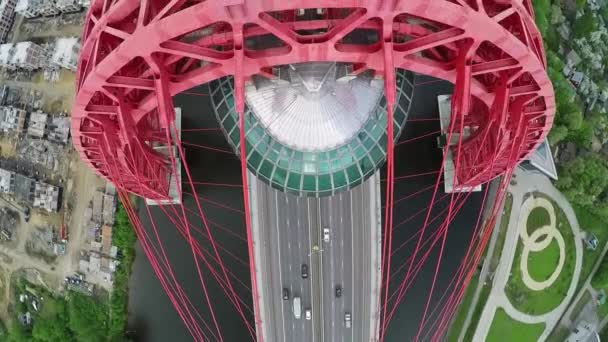 Zhivopisny puente colgante paisaje aéreo en Moscú, Rusia — Vídeos de Stock