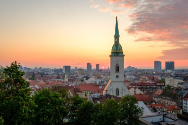 Bratislava, Slovakya manzara gündoğumu