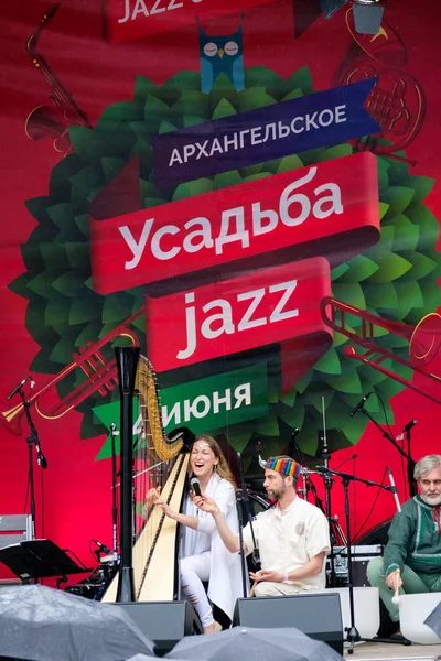 Nemzetközi fesztivál Usadba Jazz — Stock Fotó