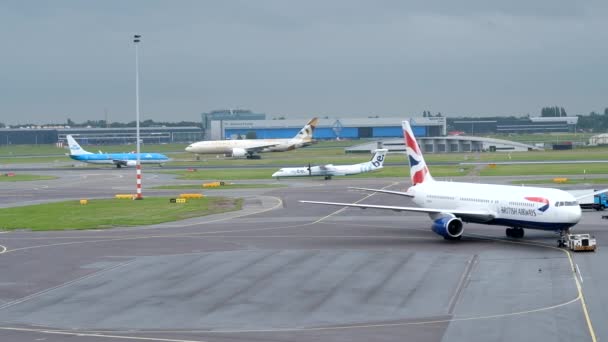 Bandara Internasional Amsterdam Schiphol — Stok Video