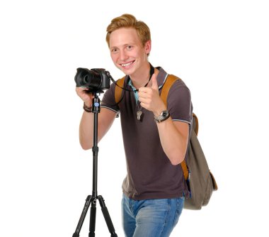 Genç seyahat fotoğraf çekimi izole dslr kamera tarafından adam.