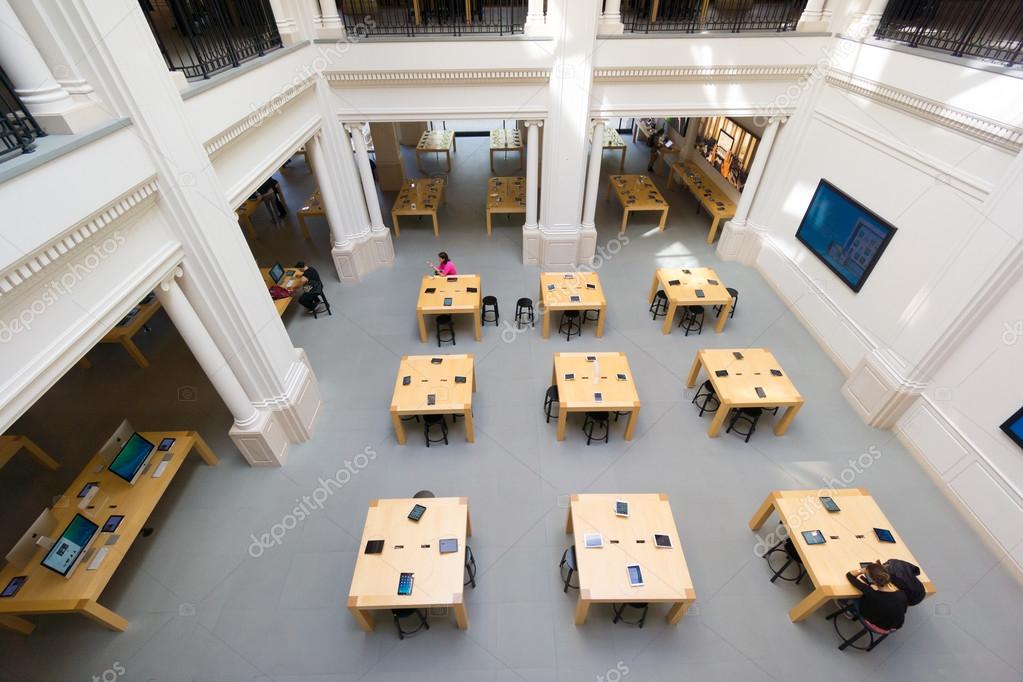 Amsterdam Apple Store Interior Stock Editorial Photo C Toxawww 53608077