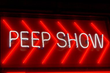 Peep show işareti