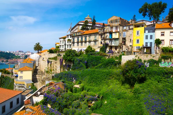 Porto, Portogallo skyline della città vecchia — Foto Stock