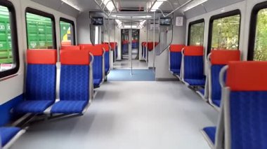 Modern tren yürümek