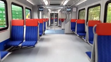 Modern tren yürümek