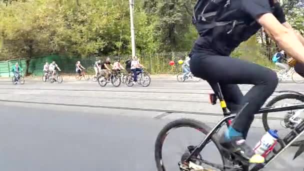Kerékpáros felvonulás — Stock videók