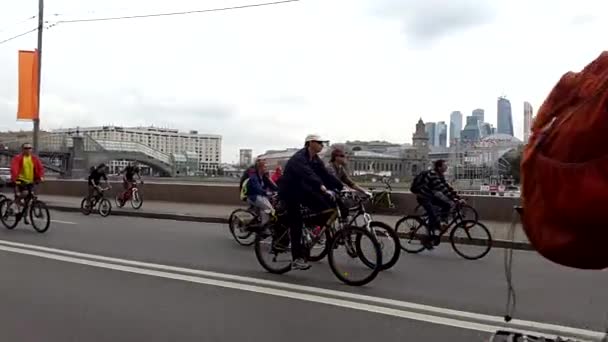 Desfile de bicicleta — Vídeo de Stock