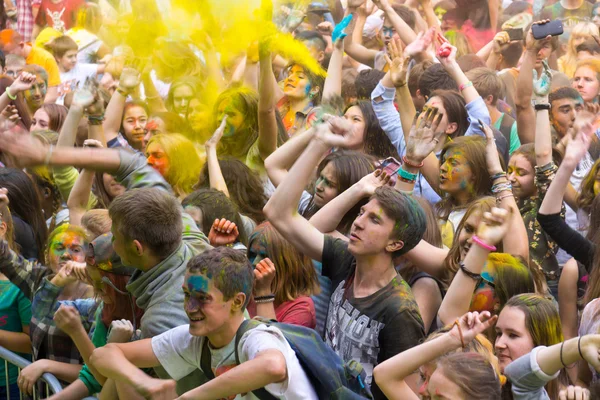 Young people having fun — Stock Photo, Image