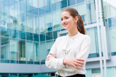 Genç iş kadını portresi