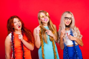 Genç güzel kız iyi eğlenceler