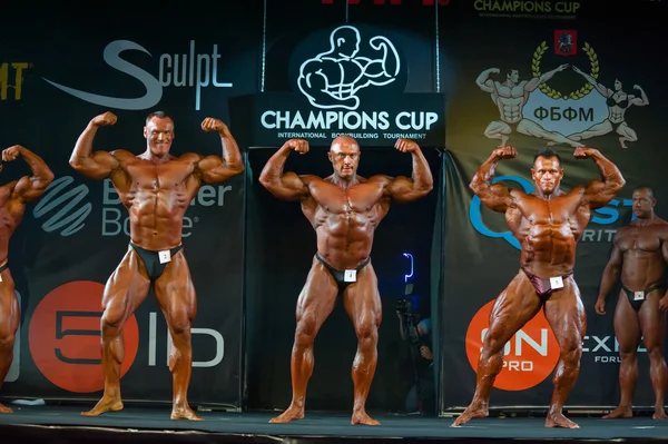 Atleter deltager i Bodybuilding Champions Cup - Stock-foto