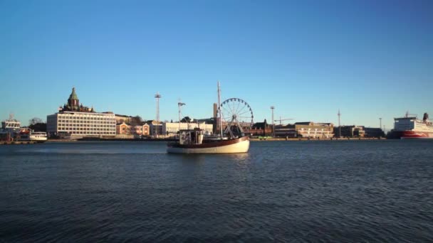 Day time Helsinki harbor — Stock Video