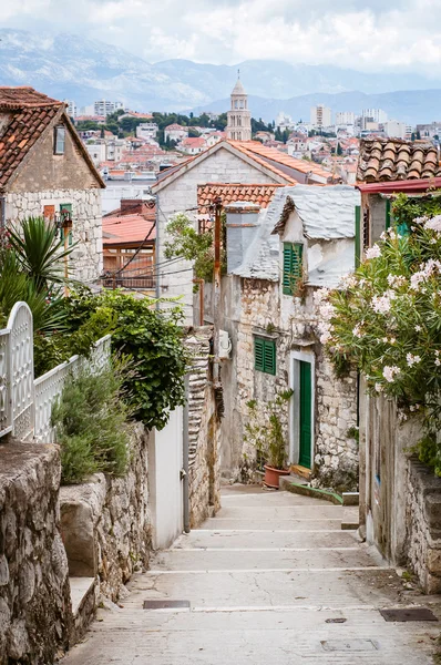 Straat van Split, Kroatië Stockfoto