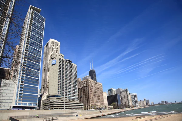 Chicago Skyline a Michigan-tó — Stock Fotó