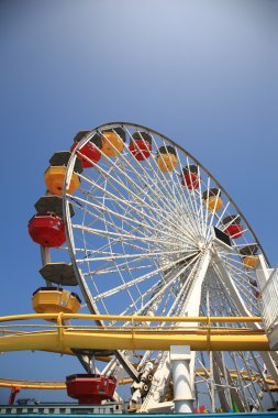 Santa Monica Pier eğlence parkı