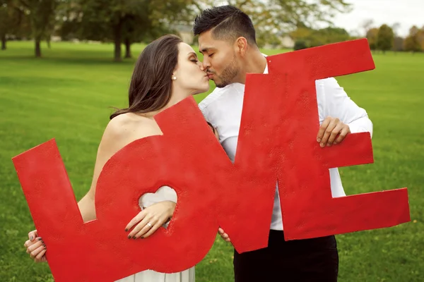 Casal feliz no amor. — Fotografia de Stock