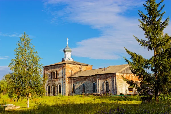 Small orthodox church — Stock Photo, Image