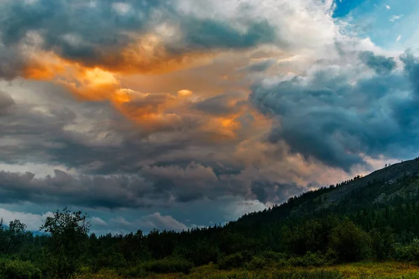 Clouds Sunset Mountains Subpolar Urals Summer Evening — Stock Photo, Image