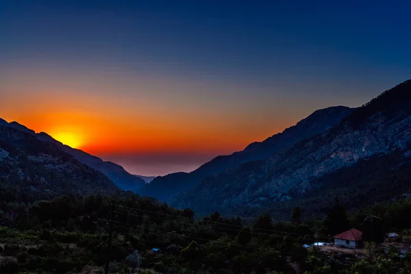 Landscape Bright Sunset Mountains Summer Evening — Stock Photo, Image