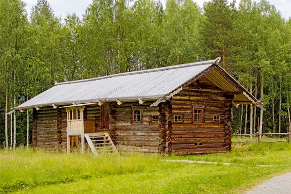 Maison en bois — Photo