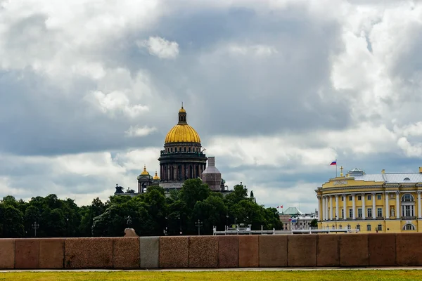 Argine neva — Foto Stock