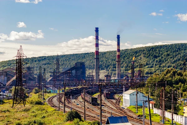 Factory in the urals — Stock Photo, Image