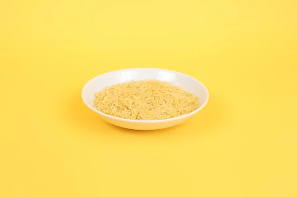 Plate of noodles — Stock Photo, Image