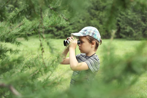 Mignon petit garçon — Photo