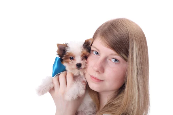 Meisje en puppy — Stockfoto