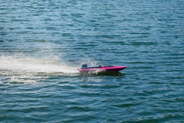 Sailing Boat Toy Model Floating — Stock Photo, Image