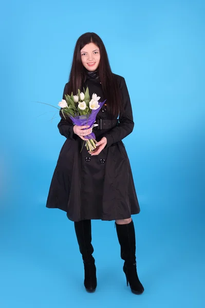 Mädchen mit den Blumen — Stockfoto