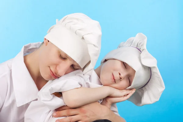 Niño y adulto cansado de cocinar — Foto de Stock