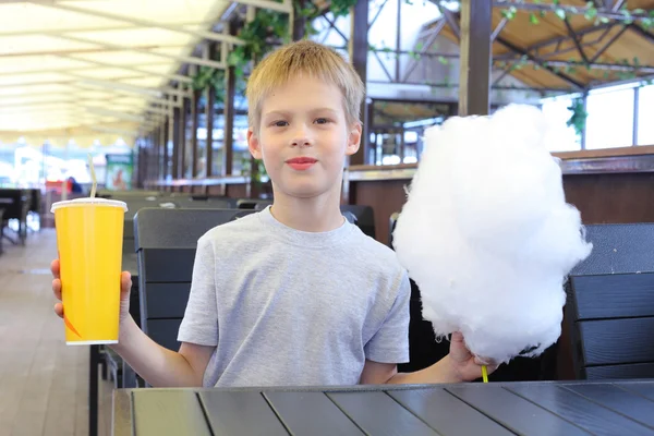 Boy with cotton candy — Stock Photo, Image