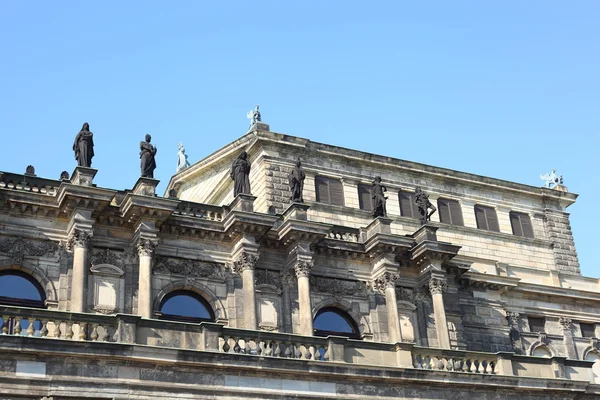 Oude historische gebouw — Stockfoto