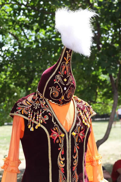 Kazakh national costume — Stock Photo, Image