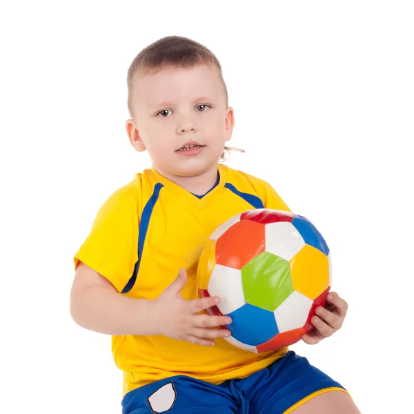 Kleiner Junge mit Ball — Stockfoto