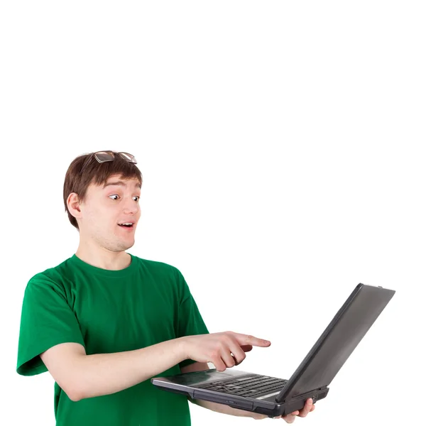 Jeune homme avec ordinateur portable — Photo