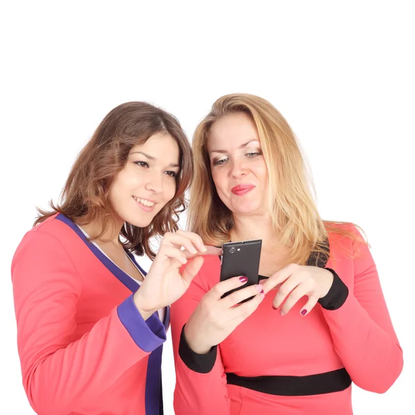 Meninas bonitas com telefone móvel — Fotografia de Stock