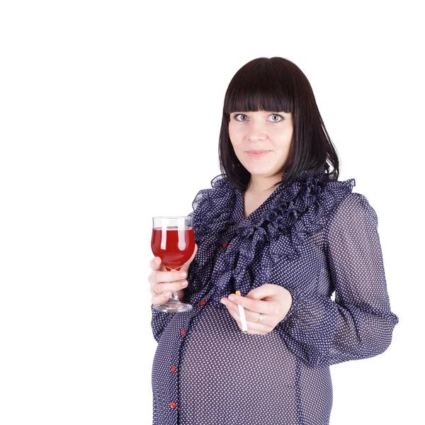 Hübsche schwangere Frau mit Wein — Stockfoto