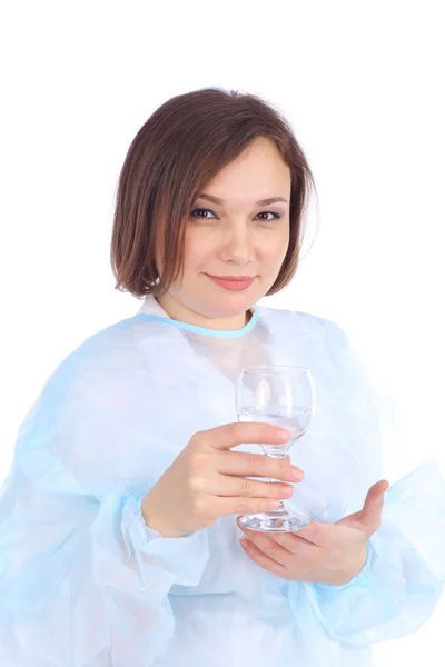 年轻的女医生与玻璃 — 图库照片